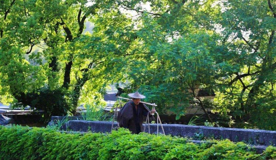 探索吉鹿力问答社区,解决问题尽在刚和他恋爱不到一星期,他和他前任睡了两次,还有我和他是异地,我该怎么办?原谅?分手?