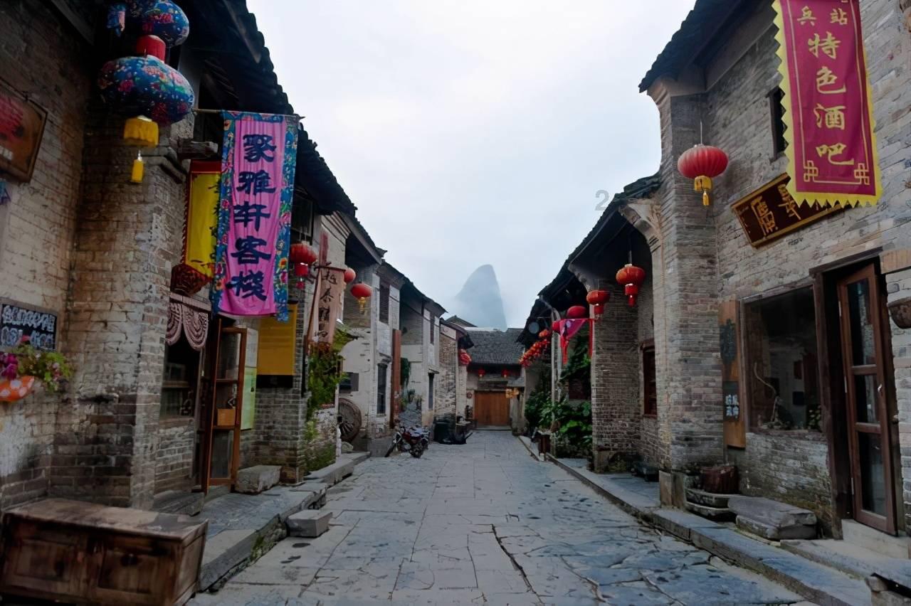 加强重点路段巡查 保障冰雪天气出行